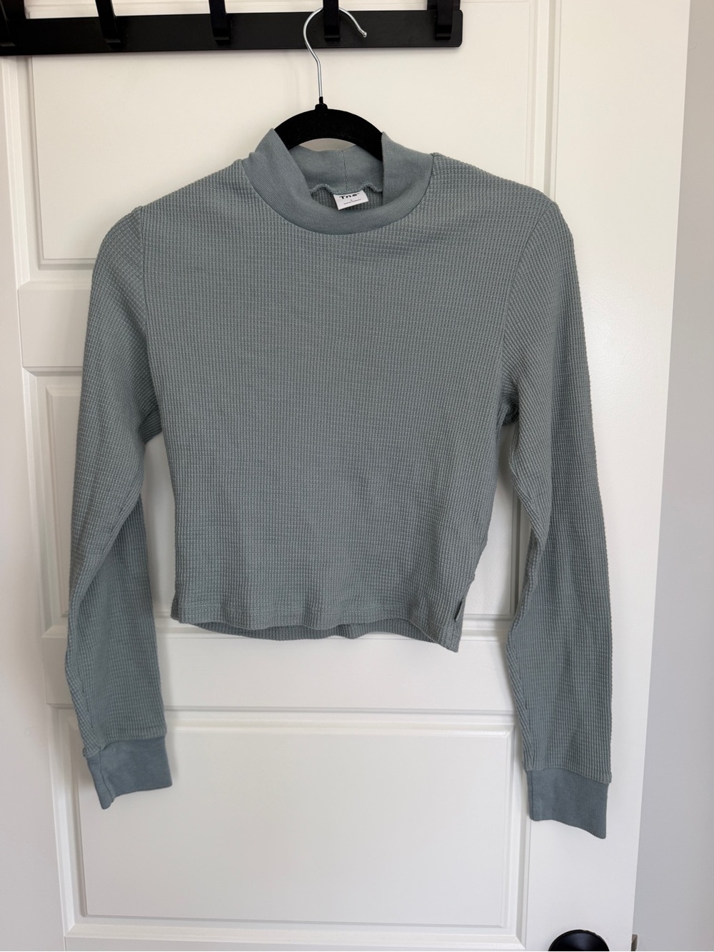 Aritzia TNA Waffle Knit Mock Neck Long Sleeve Top - Blue